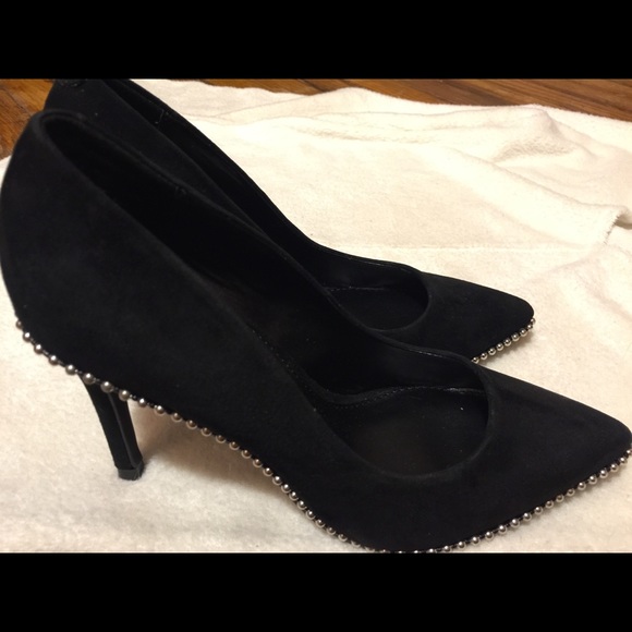 steve madden diplo studded suede pump